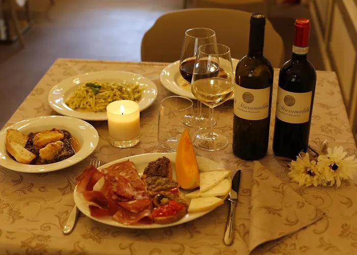 酒店 Il Maramaldo Bed&breakfast-restaurant 拉亚蒂科